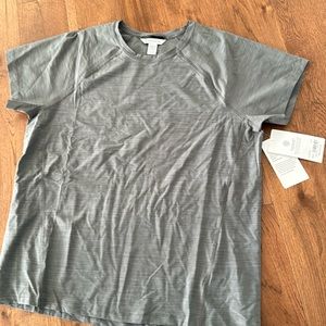 Athleta -Ultimate Train Textured Tee